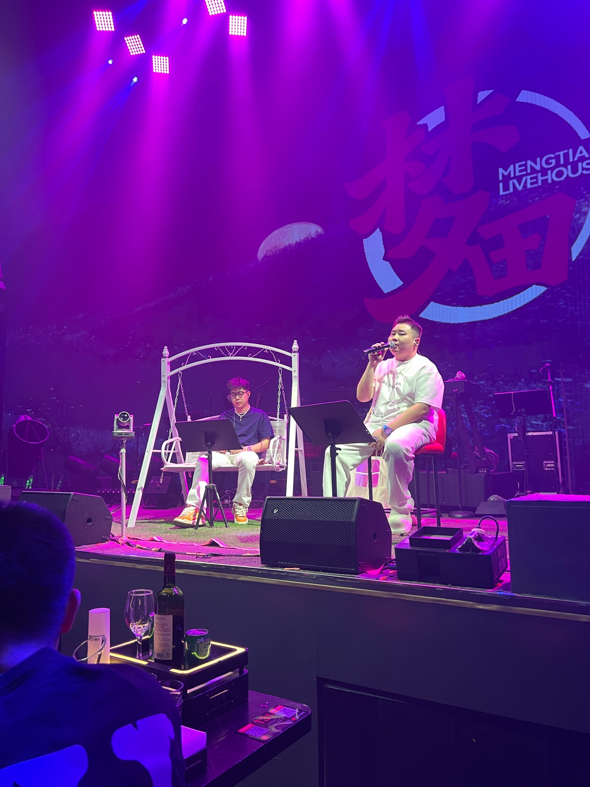 怀化商务ktv环境怎么样商务ktv好吗-洪江市KTV团购